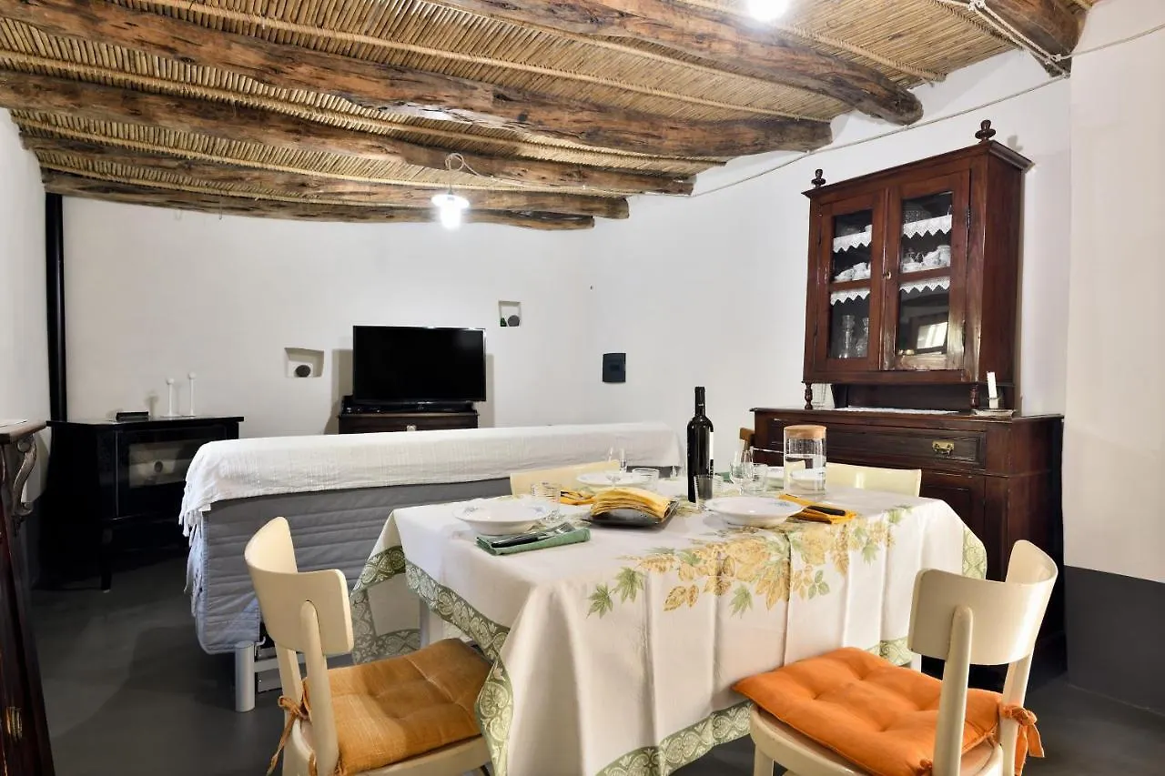 Un Gioiello In Centro Storico Villa Bari Sardo 0*,  Italy